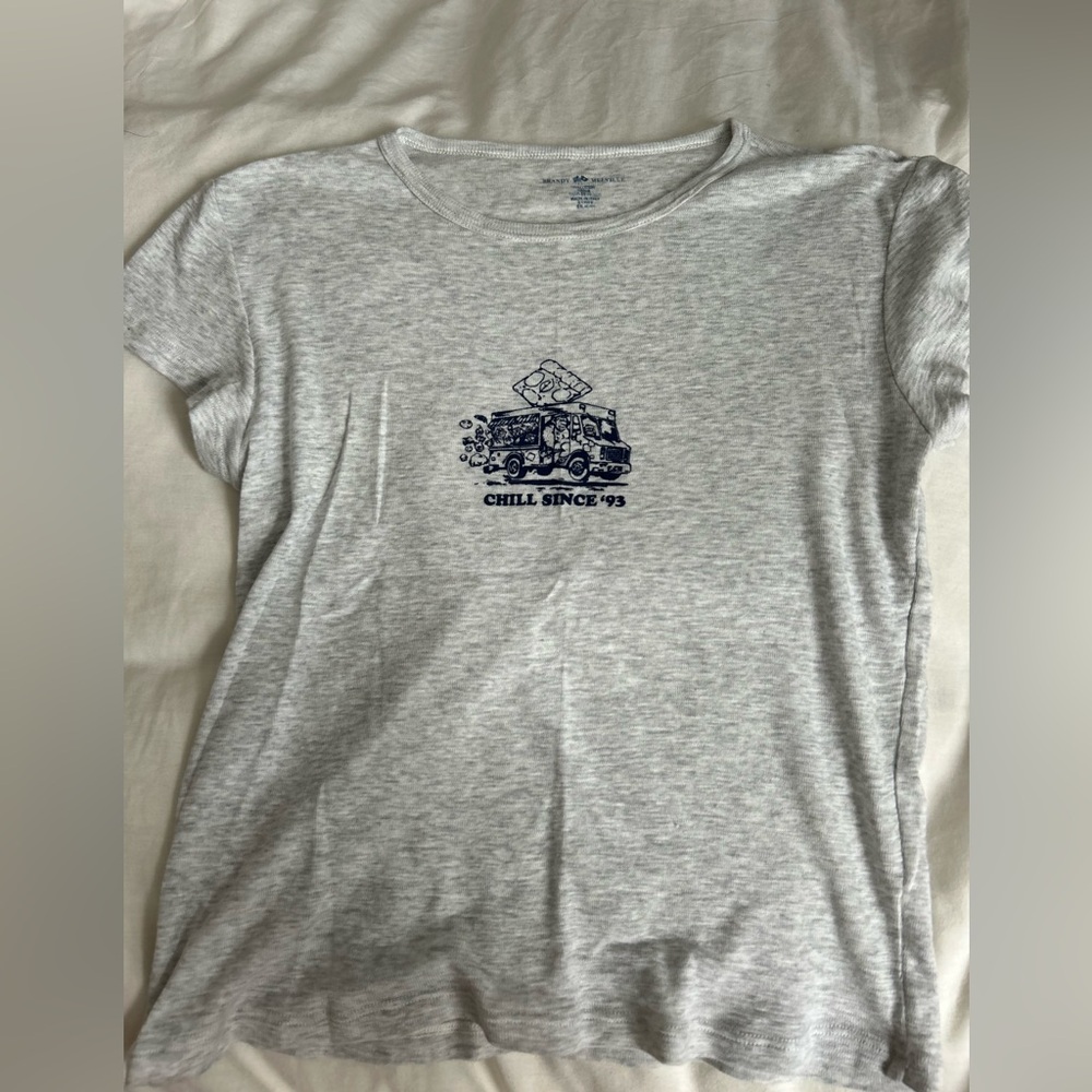Brandy Melville graphic tee